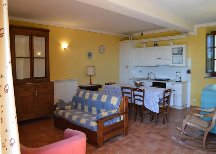 דירה Charming Flat With Pool Surrounded By Nature