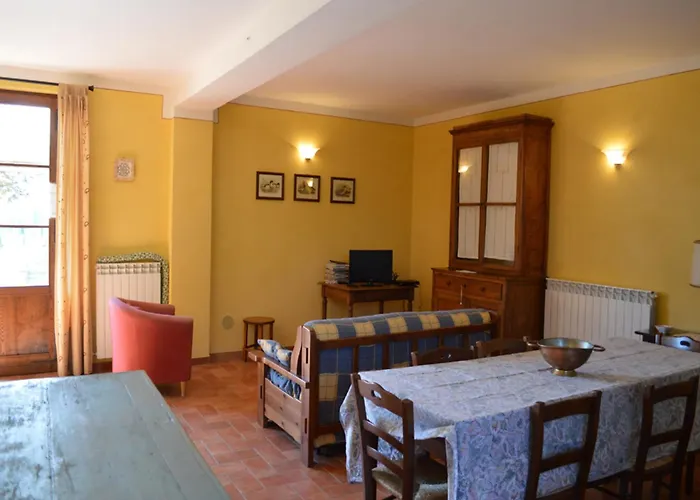 דירה Charming Flat With Pool Surrounded By Nature *
